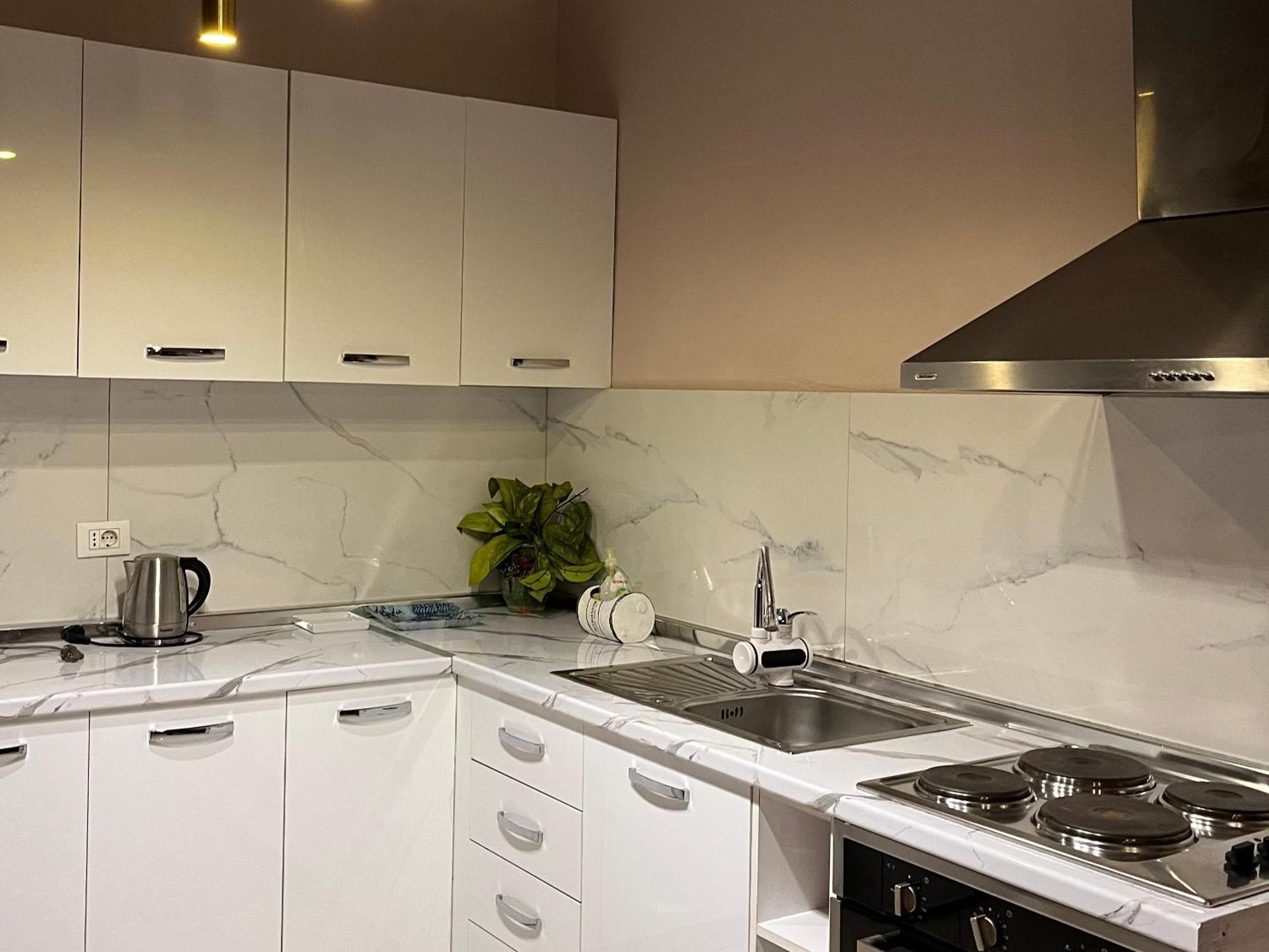 Center Apartment Easy_Luxury Tirana Room photo